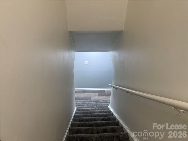 8526 Castle Pine Court 2, Charlotte, NC 28226