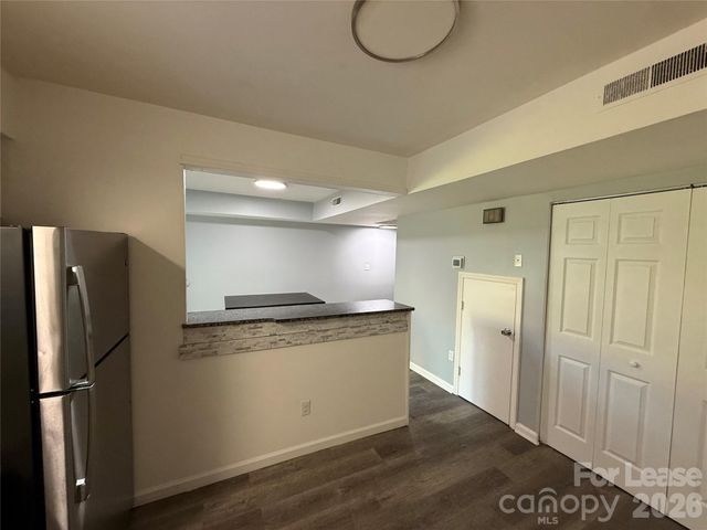 8526 Castle Pine Court 2, Charlotte, NC 28226