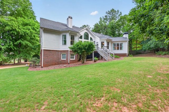 4827 Ardmore Lane NW, Hoschton, GA 30548