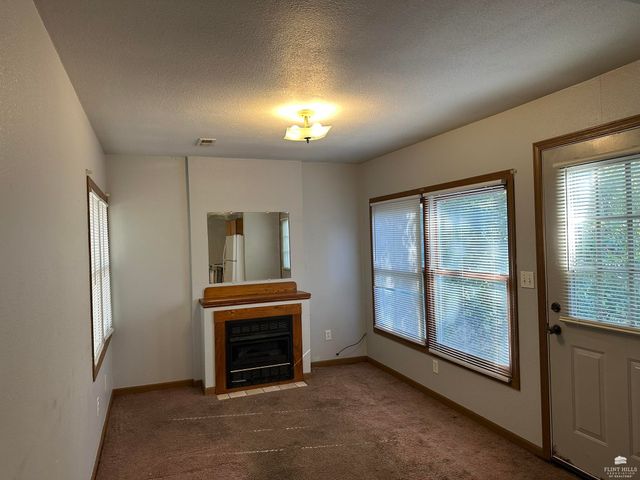 1218 1220 N 11th, Manhattan, KS 66502