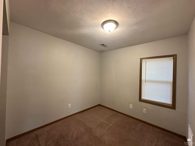 1218 1220 N 11th, Manhattan, KS 66502