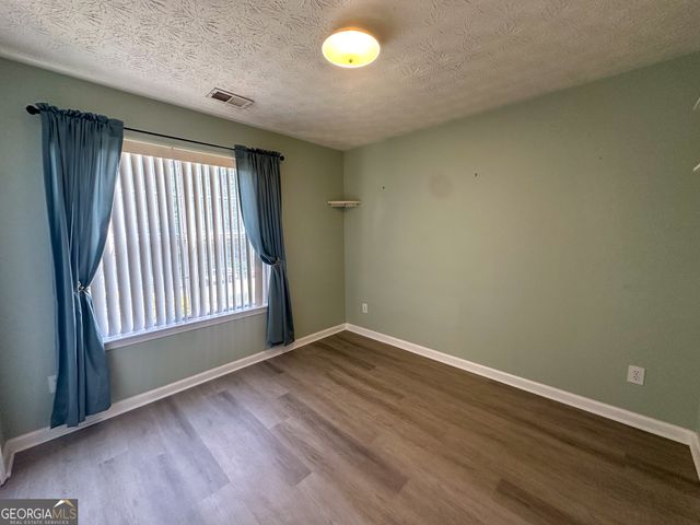 198 Brenda Ellen Drive, Newnan, GA 30265