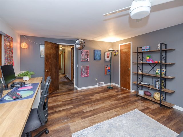 9951 Springwood Drive, Kalamazoo, MI 49009