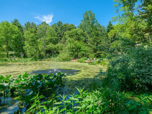9951 Springwood Drive, Kalamazoo, MI 49009