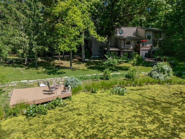 9951 Springwood Drive, Kalamazoo, MI 49009
