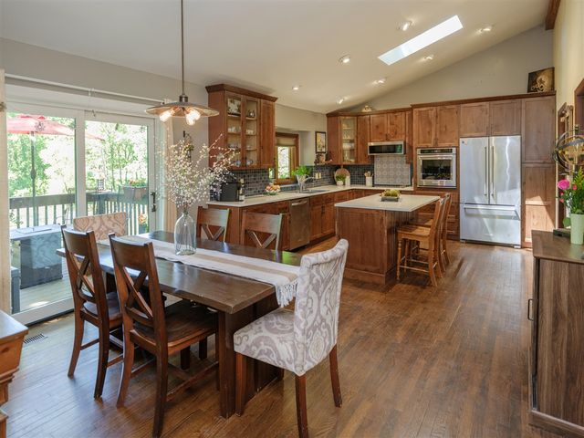 9951 Springwood Drive, Kalamazoo, MI 49009