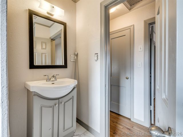 1923 N Elwood Avenue, Tulsa, OK 74106