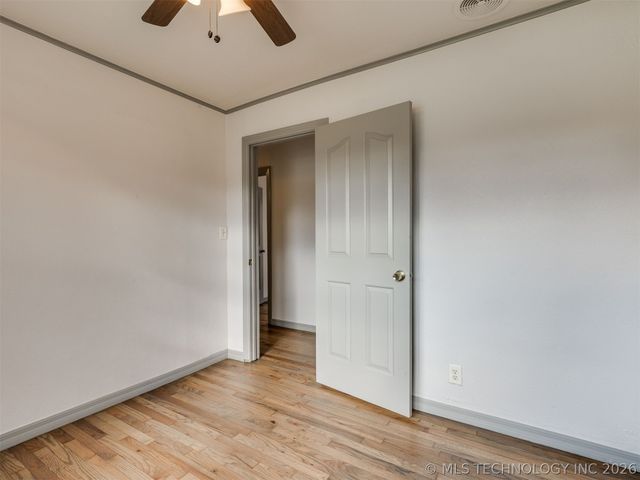 1923 N Elwood Avenue, Tulsa, OK 74106