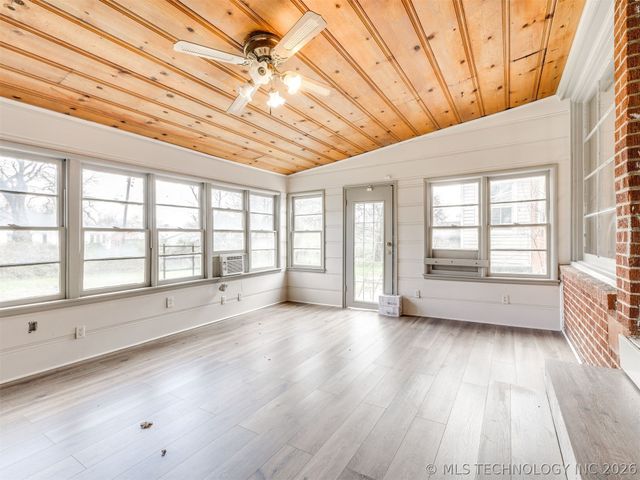 1923 N Elwood Avenue, Tulsa, OK 74106