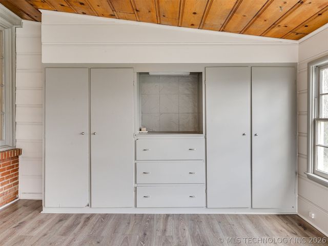 1923 N Elwood Avenue, Tulsa, OK 74106