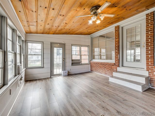 1923 N Elwood Avenue, Tulsa, OK 74106