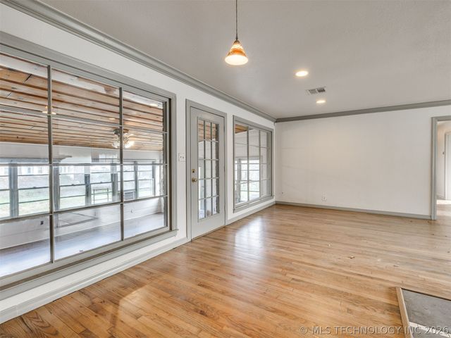 1923 N Elwood Avenue, Tulsa, OK 74106