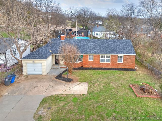 1923 N Elwood Avenue, Tulsa, OK 74106