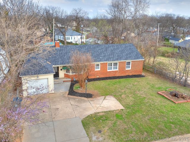 1923 N Elwood Avenue, Tulsa, OK 74106