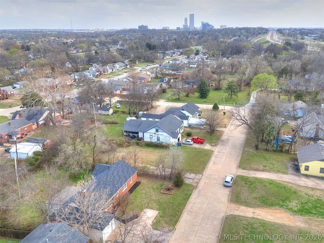 1923 N Elwood Avenue, Tulsa, OK 74106