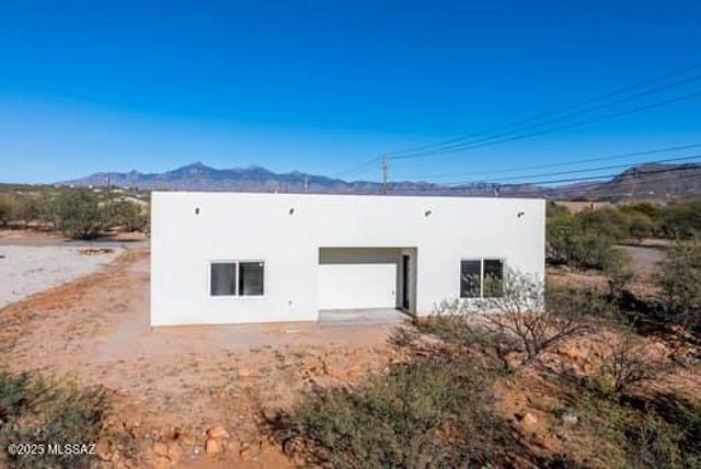 1780 Puerto Court, Rio Rico, AZ 85648