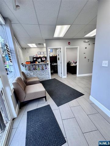 976 Main Avenue, Passaic, NJ 07055