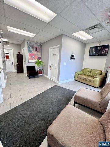 976 Main Avenue, Passaic, NJ 07055