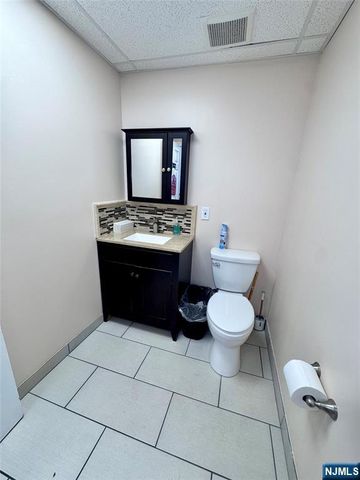 976 Main Avenue, Passaic, NJ 07055