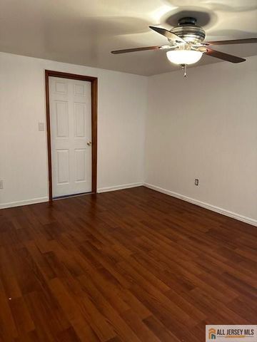 29 Harrison Avenue, Edison, NJ 08837