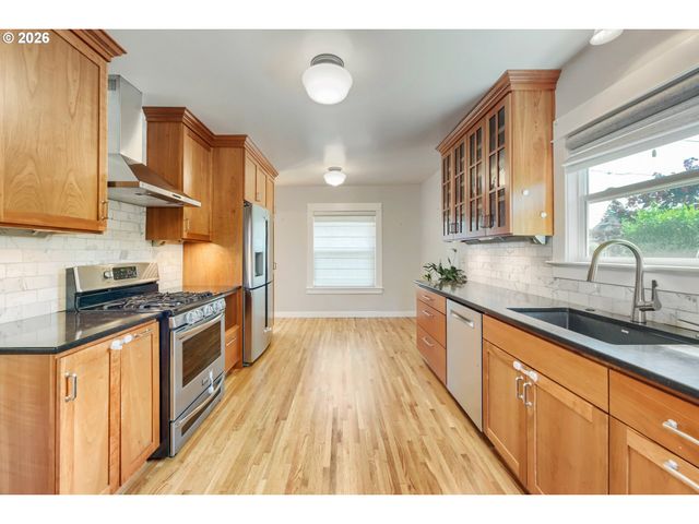4131 Se 52ND Ave, Portland, OR 97206
