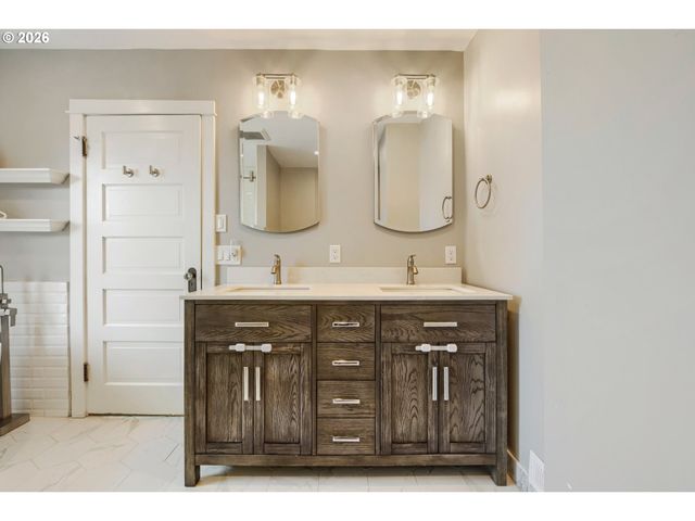 4131 Se 52ND Ave, Portland, OR 97206