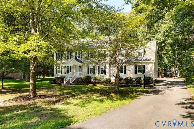 2420 Olde Queen Ter, Midlothian, VA 23113