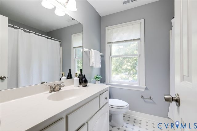 2420 Olde Queen Ter, Midlothian, VA 23113