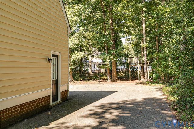 2420 Olde Queen Ter, Midlothian, VA 23113