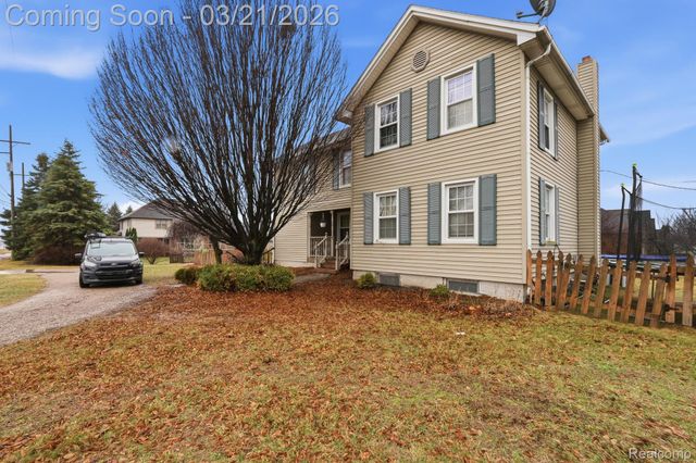 49777 Card Road, Macomb Township, MI 48044