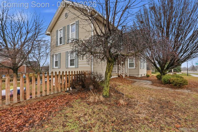 49777 Card Road, Macomb Township, MI 48044