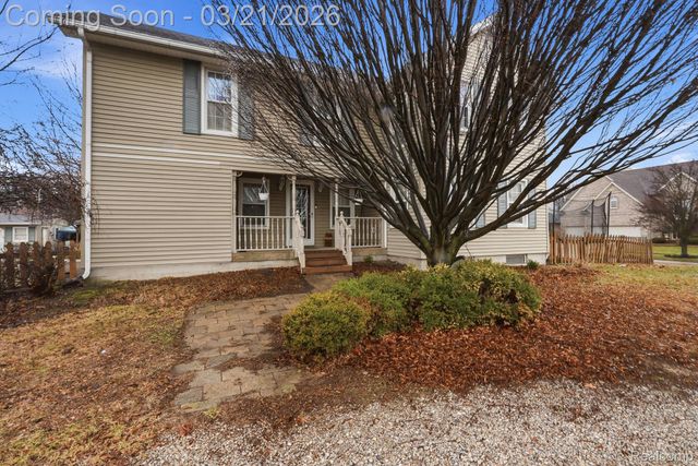 49777 Card Road, Macomb Township, MI 48044