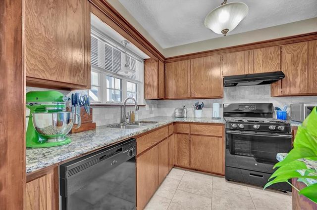 3799 Apex Court, Norman, OK 73072