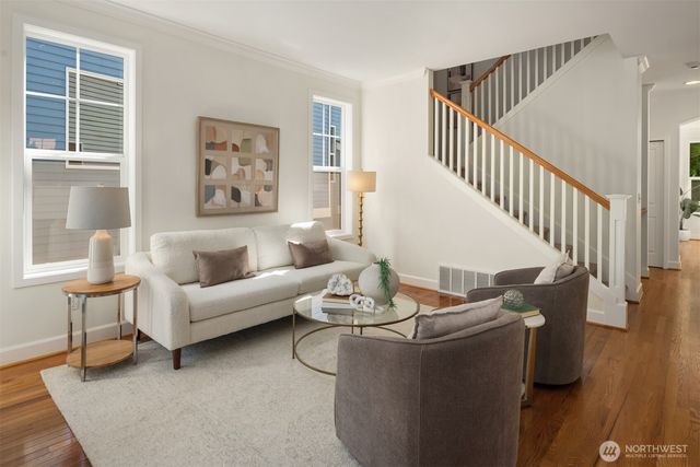 1543 NE Iris Street, Issaquah, WA 98029