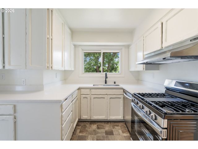 4407 Ne VALLEY VIEW Ln, Vancouver, WA 98663