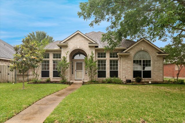 1232 Wildflower Lane, Mesquite, TX 75249