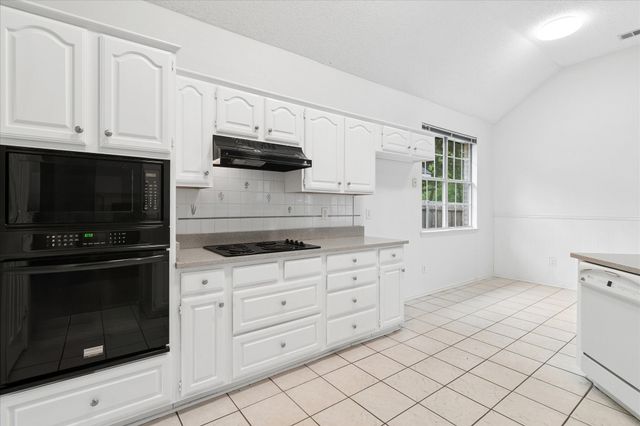 1232 Wildflower Lane, Mesquite, TX 75249