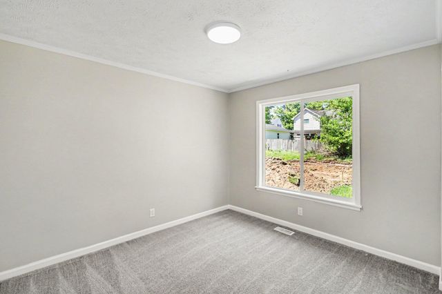 229 Sydelle Avenue, Kalamazoo Twp, MI 49006