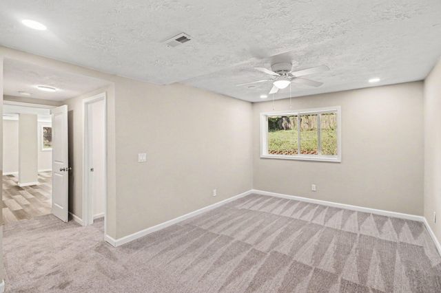 229 Sydelle Avenue, Kalamazoo Twp, MI 49006