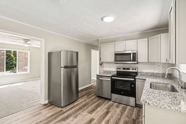 229 Sydelle Avenue, Kalamazoo Twp, MI 49006