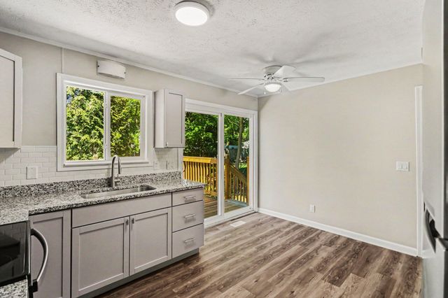 229 Sydelle Avenue, Kalamazoo Twp, MI 49006