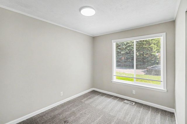 229 Sydelle Avenue, Kalamazoo Twp, MI 49006