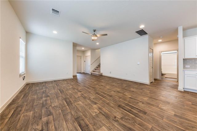 4613 Oxgang DR, Pflugerville, TX 78660