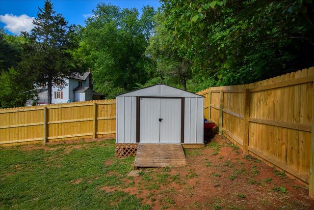 6531 Old Mill RD, Roanoke, VA 24018