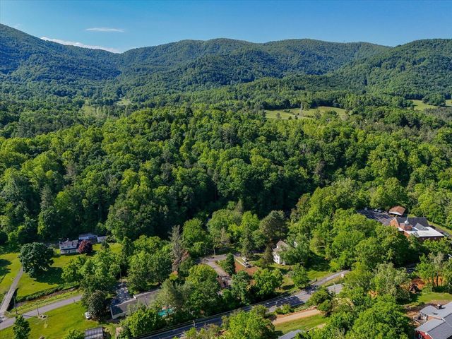 6531 Old Mill RD, Roanoke, VA 24018