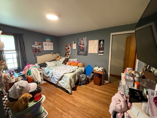 407 N West Street, Odon, IN 47562