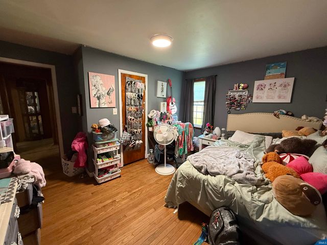 407 N West Street, Odon, IN 47562