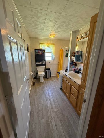 407 N West Street, Odon, IN 47562