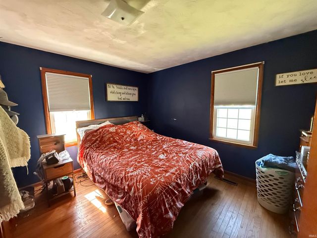 407 N West Street, Odon, IN 47562