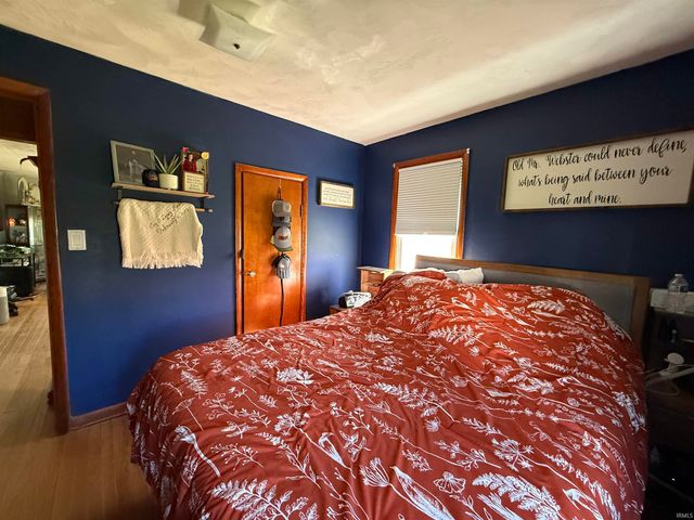 407 N West Street, Odon, IN 47562